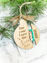 Load image into Gallery viewer, Friendship Bracelet Keepsake Ornament