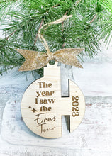 Load image into Gallery viewer, Friendship Bracelet Keepsake Ornament