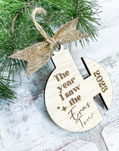 Load image into Gallery viewer, Friendship Bracelet Keepsake Ornament