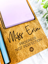 Load image into Gallery viewer, Personalized Pen & Sticky Note Pad Holder