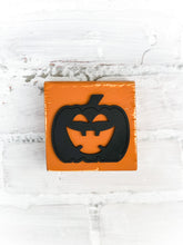 Load image into Gallery viewer, 3D Rustic Jack O Lantern Pumpkin Halloween Block Set