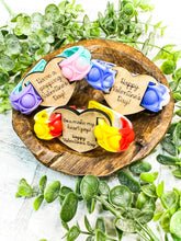 Load image into Gallery viewer, Pop Bracelet Valentine - Gift - Classroom