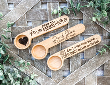 Load image into Gallery viewer, Coffee Scoop Clip - Kitchen - Gift