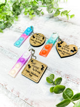 Load image into Gallery viewer, Pop Keychain Valentine - Gift - Classroom