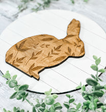 Load image into Gallery viewer, Floral & Shiplap Bunny Round Sign