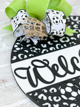 Load image into Gallery viewer, Welcome Soccer Leopard Door Hanger