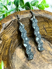 Load image into Gallery viewer, Squiggle Bar Sketch Heart Acrylic Earrings - Valentine’s Day