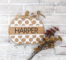 Load image into Gallery viewer, Personalized Family Pumpkin Leaning Sign