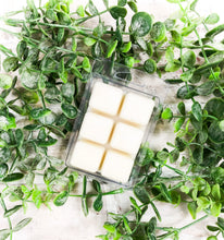 Load image into Gallery viewer, The Burlap Bag - 2.4 oz. Hand Poured Soy Blend Wax Melt