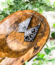 Load image into Gallery viewer, Black Leopard Acrylic Teardrop Earrings