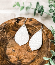 Load image into Gallery viewer, White Christmas Swirls Acrylic Teardrop Earrings
