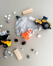 Load image into Gallery viewer, Construction (Cookies &amp; Cream) Dough-To-Go
