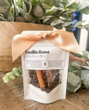 Load image into Gallery viewer, Vanilla Roast Stovetop Simmer Blend Potpourri
