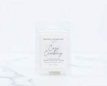 Load image into Gallery viewer, Cozy Cranberry - Smith &amp; Co. Candles 3 oz. Soy Wax Melt
