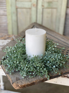 Shimmering Tremble Leaf Candle Ring - Christmas Greenery - Winter Decor