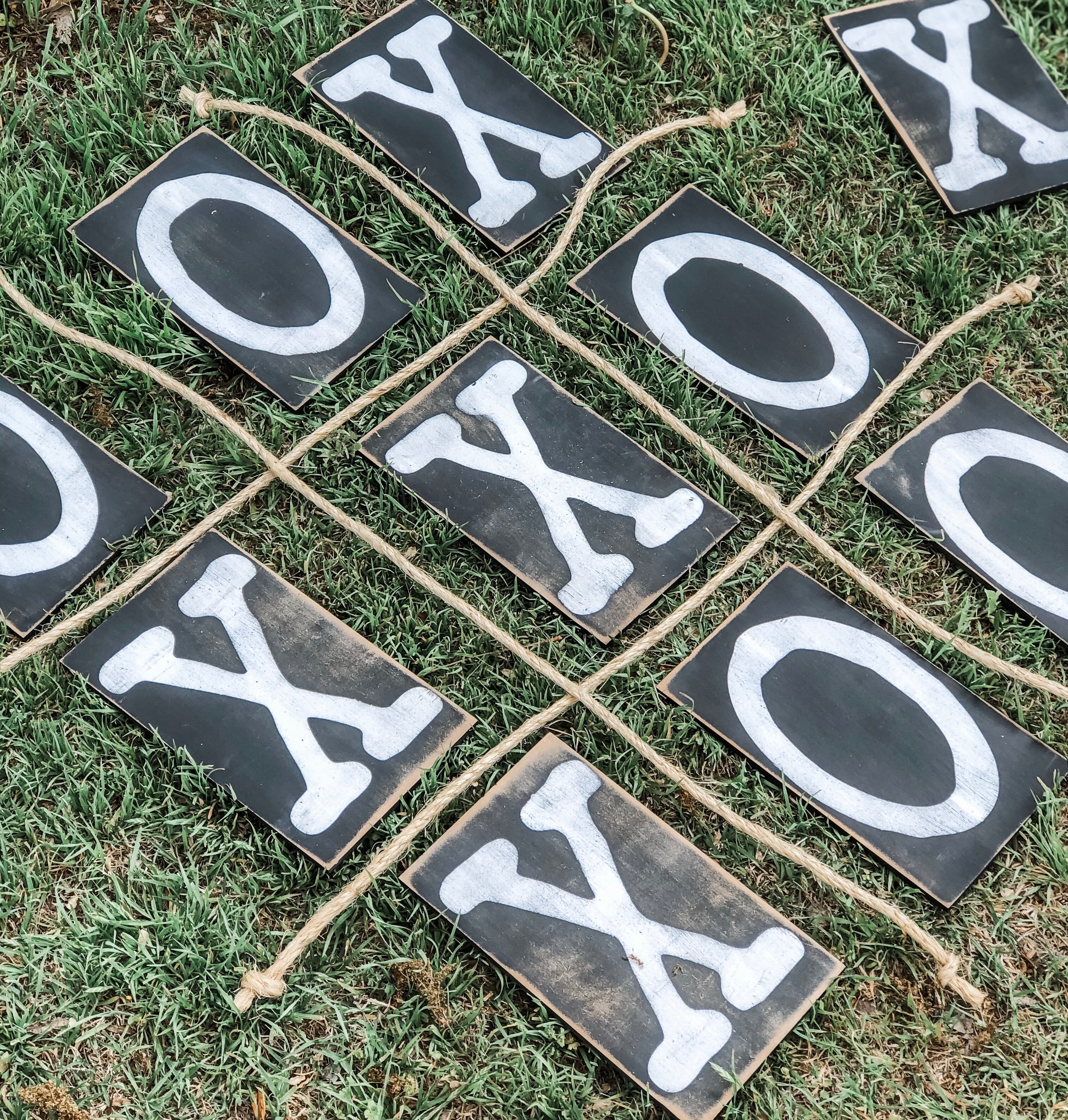 Giant Tic Tac Toe Yard Game - Passion For Savings