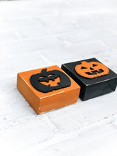 Load image into Gallery viewer, 3D Rustic Jack O Lantern Pumpkin Halloween Block Set
