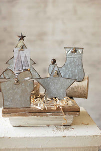 Christmas Folly with Clips - Christmas