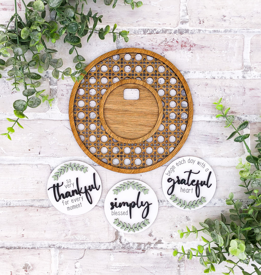 Interchangeable Rattan Leaning Sign - Thankful - Grateful - Blessed