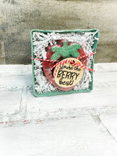 Load image into Gallery viewer, Strawberry Bath Bomb Gift Box
